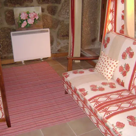 Holiday home Mit Grossem Pool In Serra